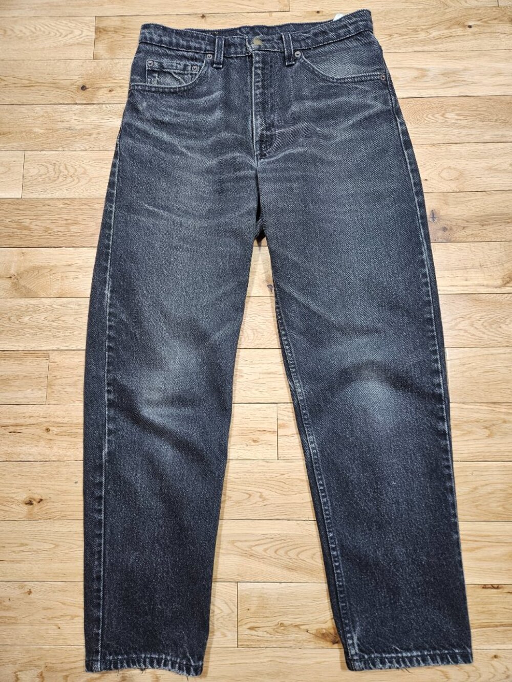 Vintage Levi’s 550 Relaxed Fit Faded Jeans Made in Canada W31 L30 90's